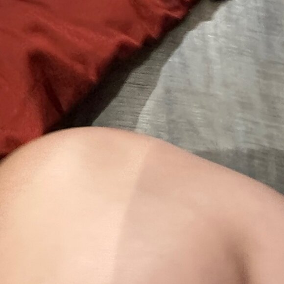 Holden Red Jacket with Black Lining - Picture 3 of 8